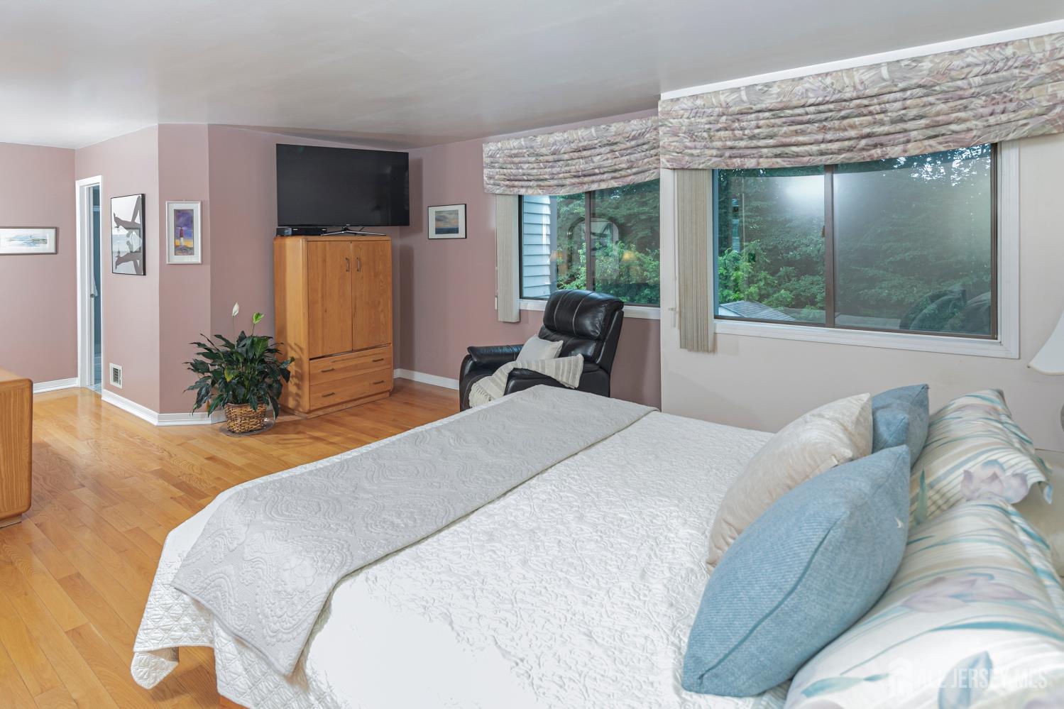 42 Cherry Creek Drive, Old Bridge, NJ, 07747 image 27