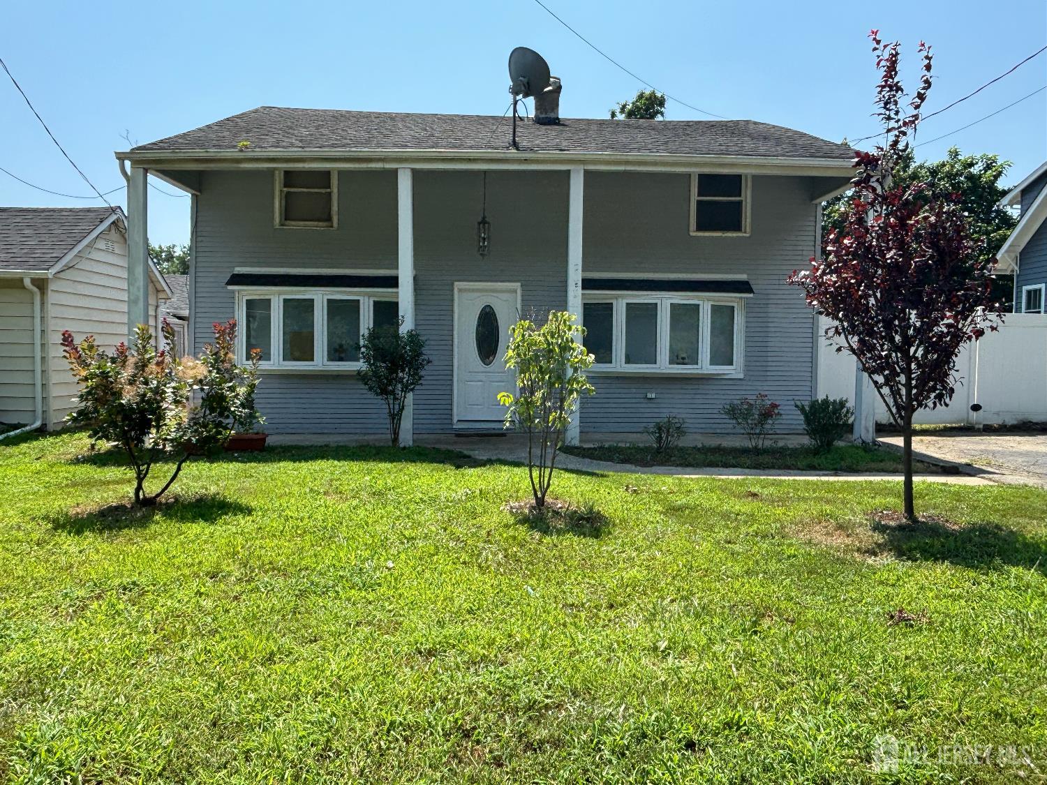 8 Main Street, Helmetta, NJ, 08828