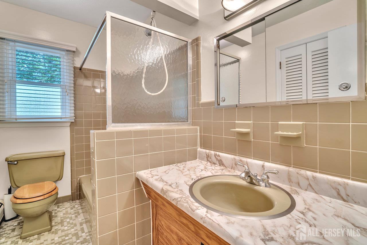 14 Wayland Drive, Old Bridge, NJ, 07747 image 18