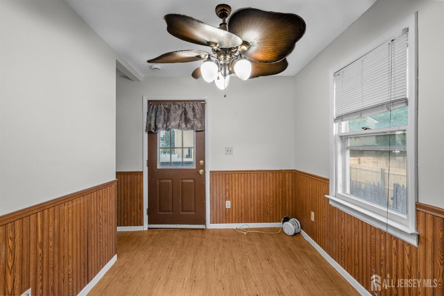 231 old Road, Sewaren, NJ, 07077 image 10