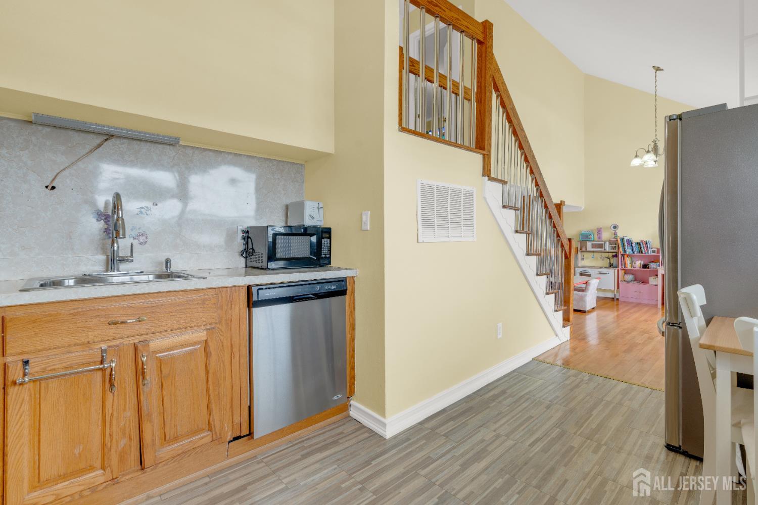 186 Tyler Avenue, Iselin, NJ, 08830 image 14