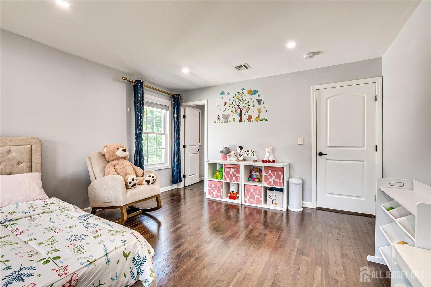 18 Rosewood Road, Edison, NJ, 08817 image 20