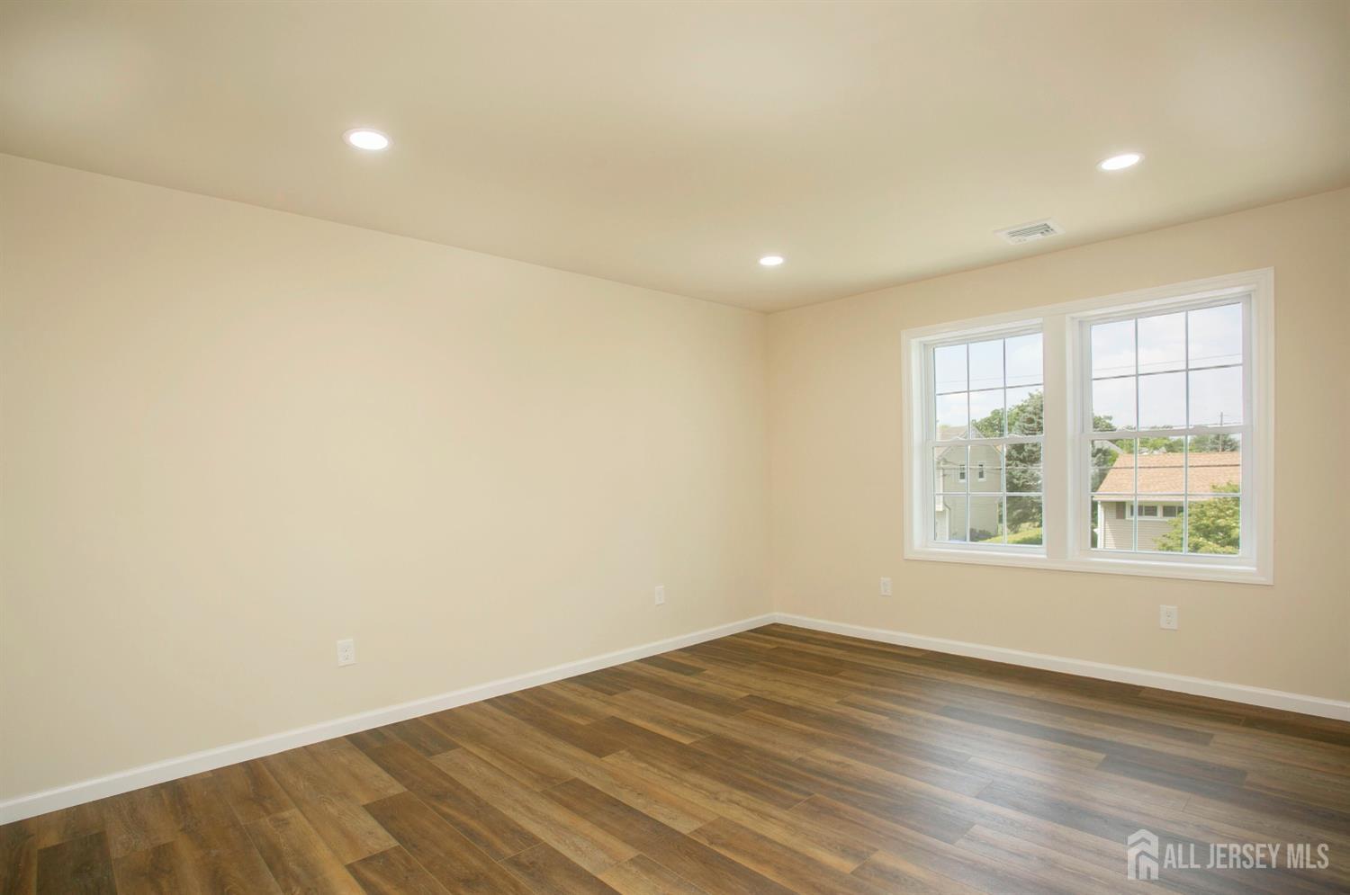 15 Bradley Drive, Edison, NJ, 08817 image 19