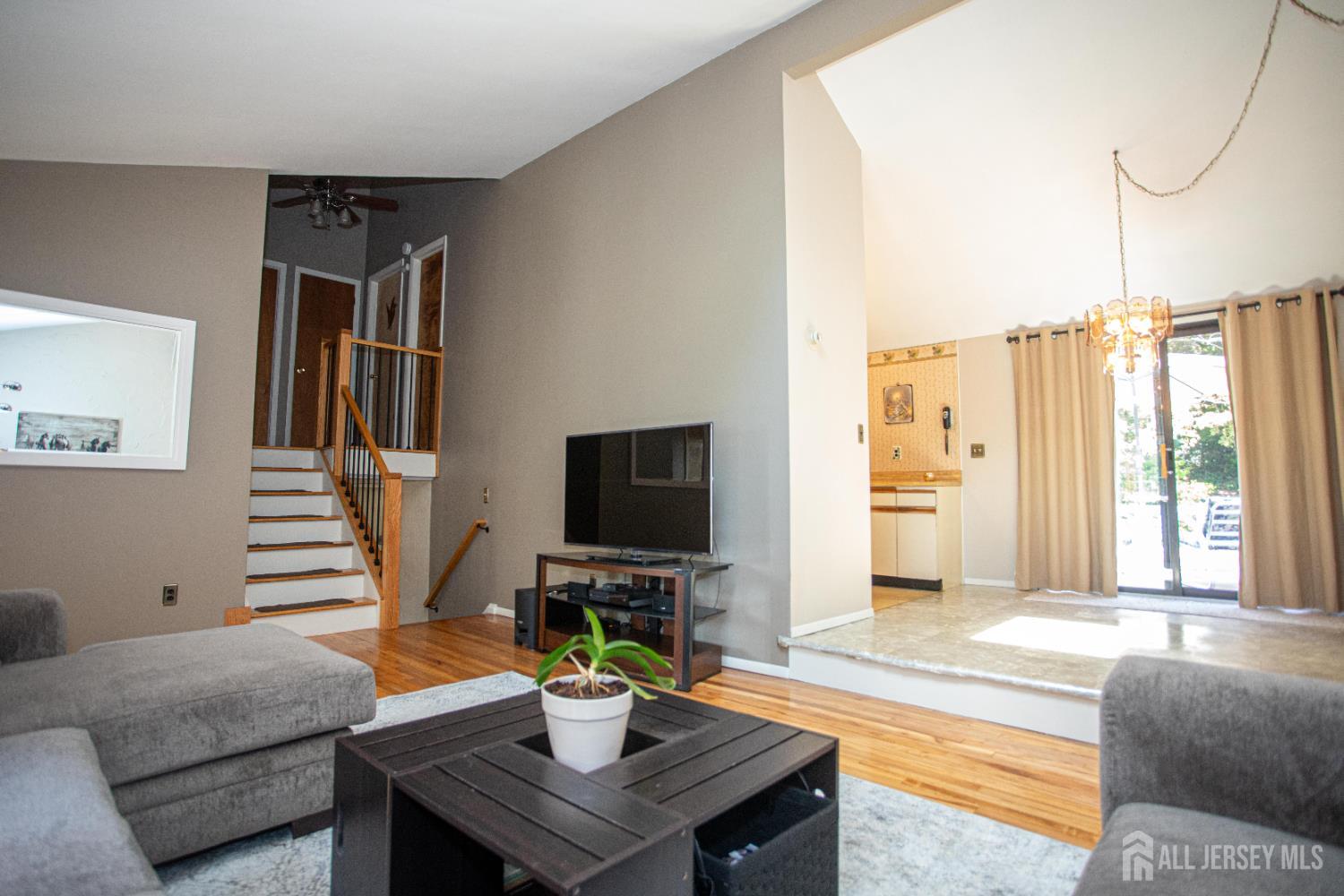 94 Albert Drive, Sayreville, NJ, 08859 image 8