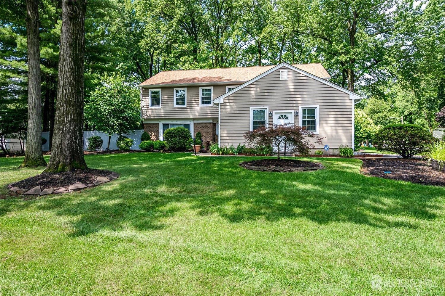 2 Pine Ridge Drive, Edison, NJ, 08820