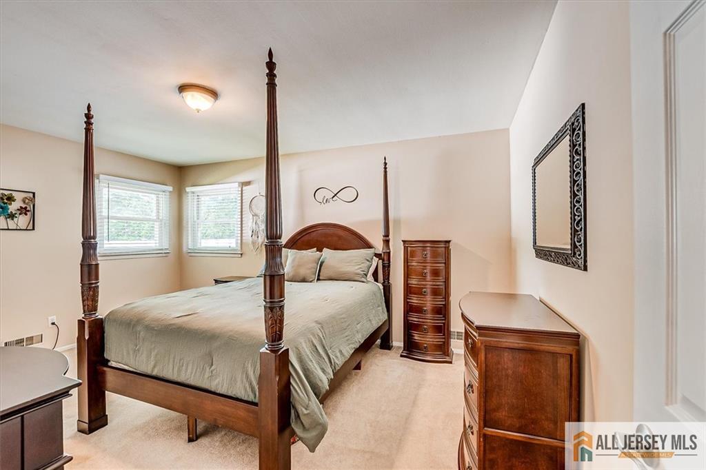 20 Melville Road, Edison, NJ, 08817 image 13