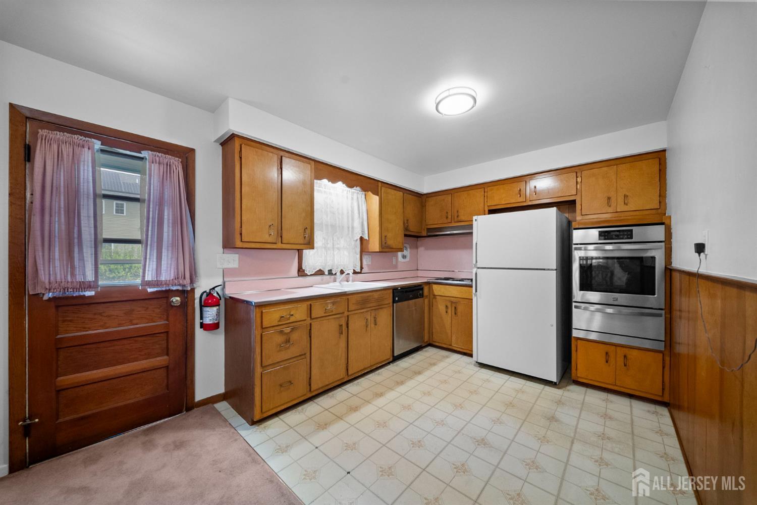 48 Tabb Avenue Image 5