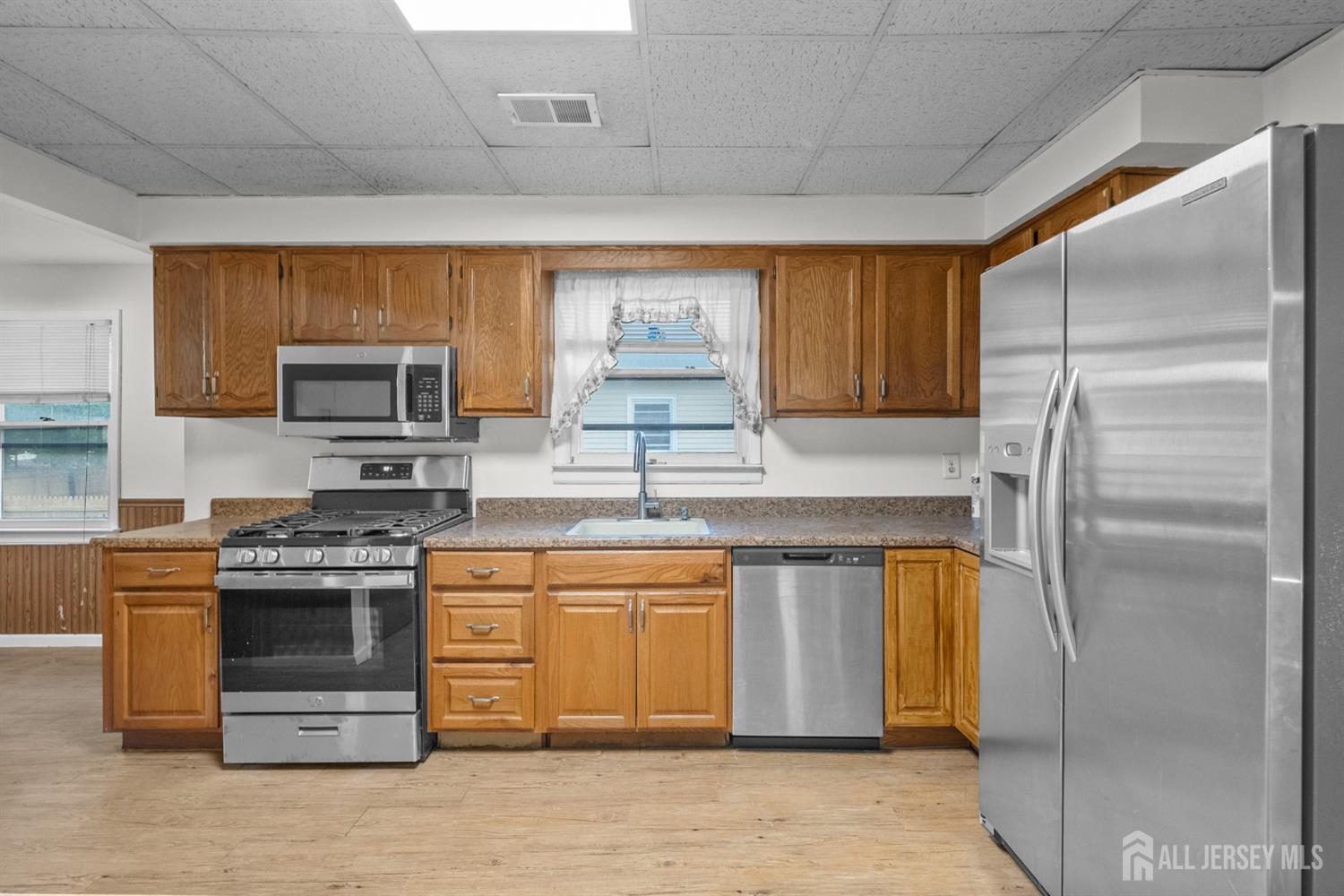231 old Road, Sewaren, NJ, 07077 image 14