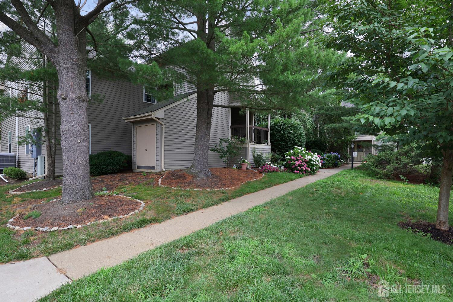 123 Concordia Circle G Image 4