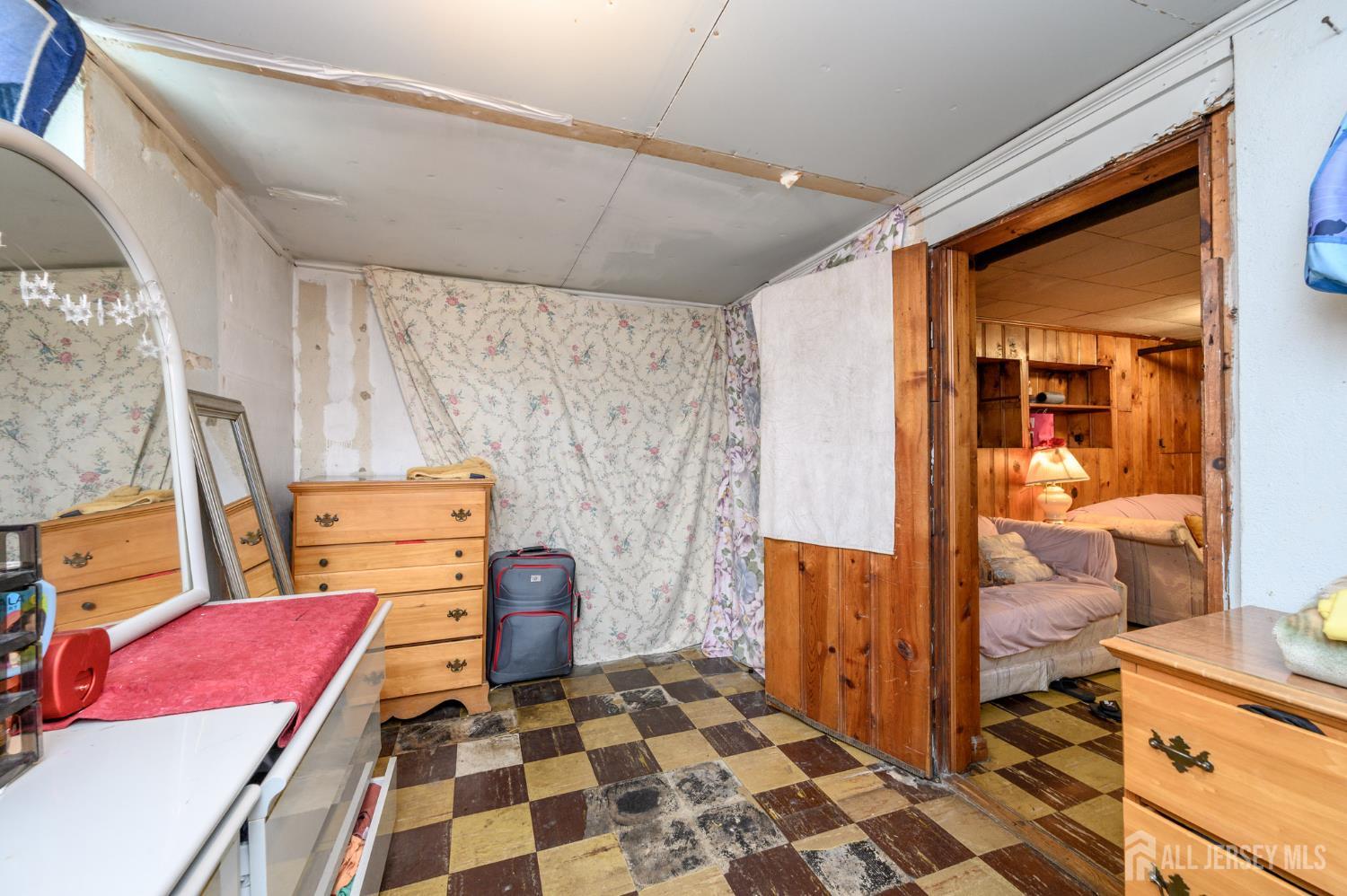 84 E Somerset Street, Raritan, NJ, 08869 image 35