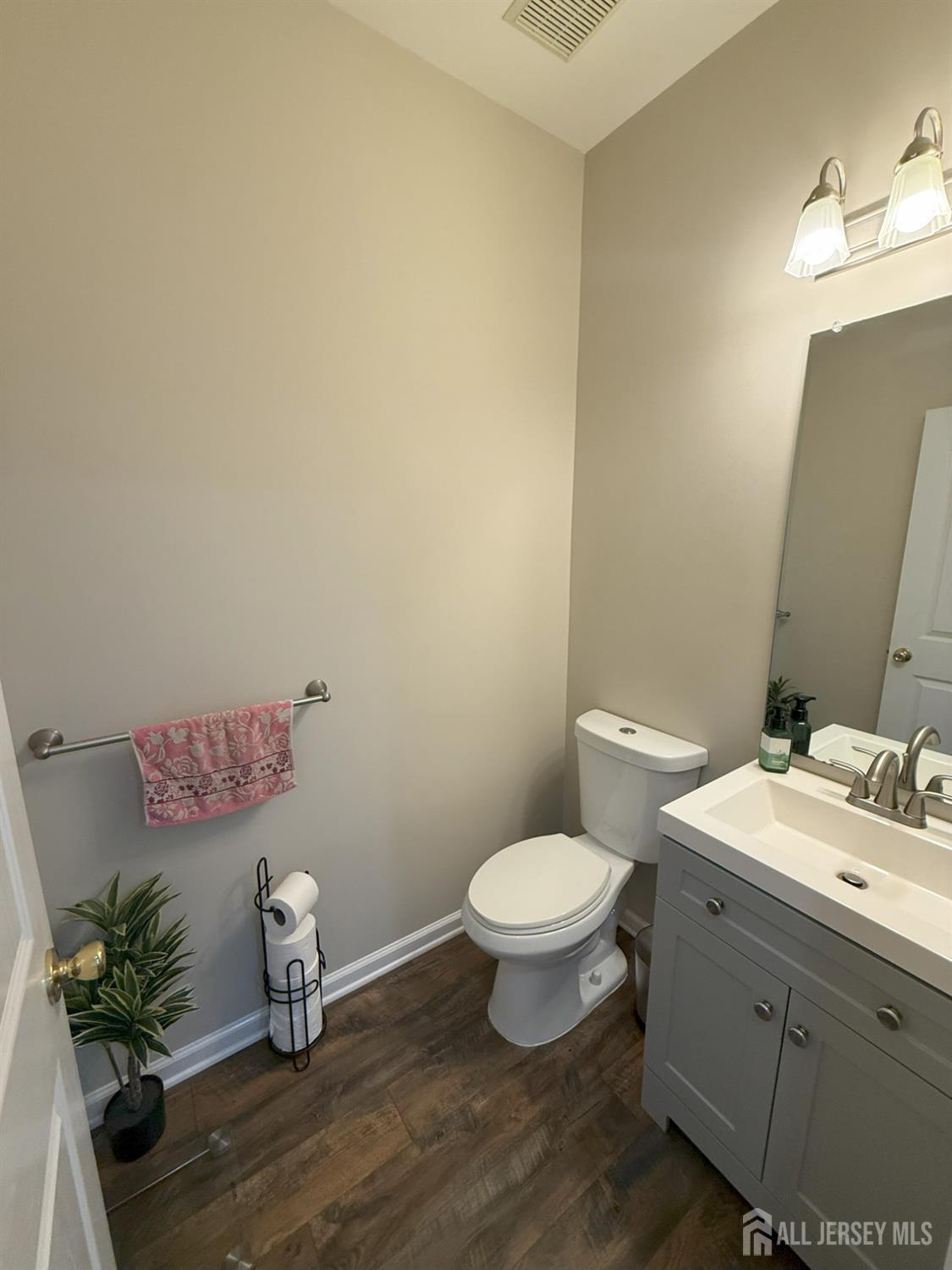 602 Yarrow Circle, South Brunswick, NJ, 08810 image 24