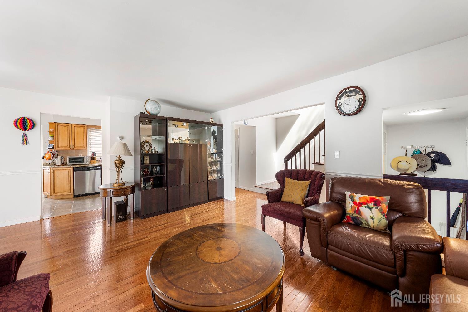66 Riverbend Drive Image 4