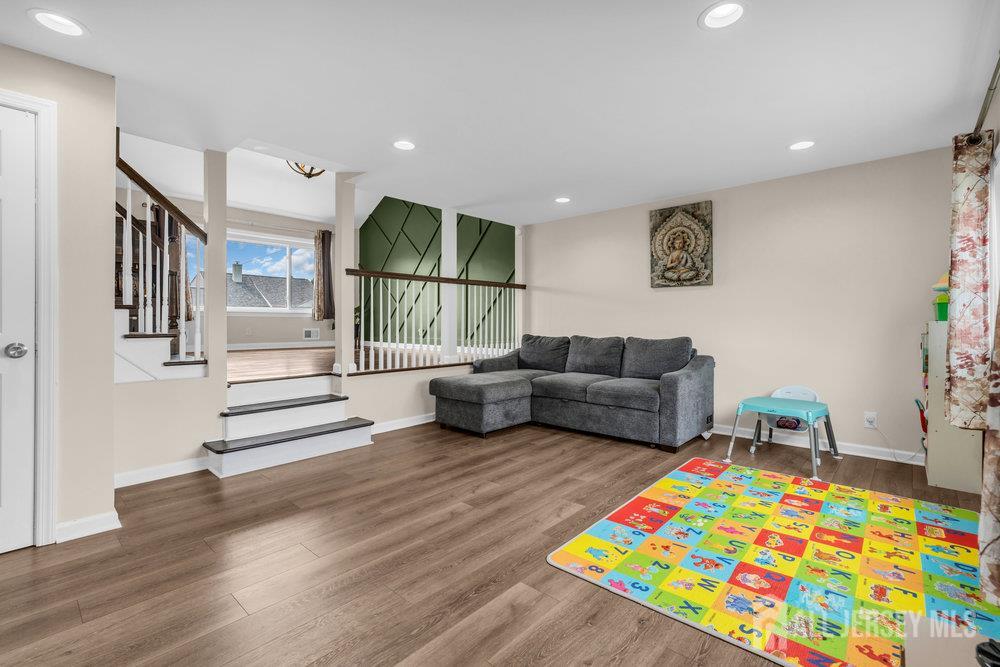 40 McKinley Avenue, Colonia, NJ, 07067 image 26