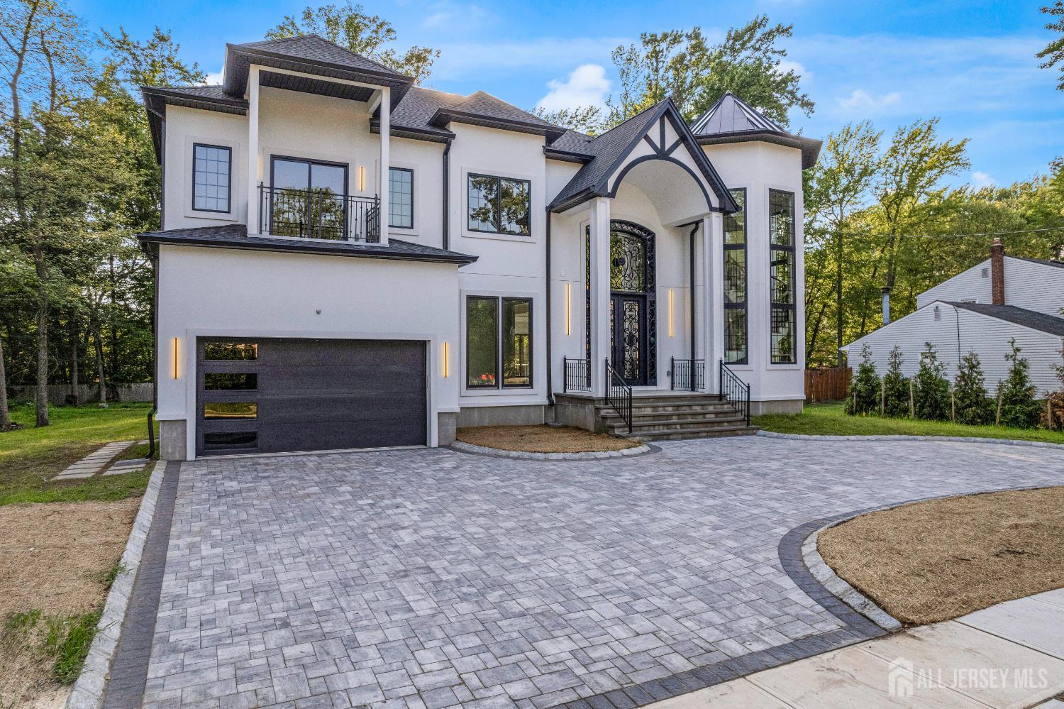 28 Harding Avenue Image 3