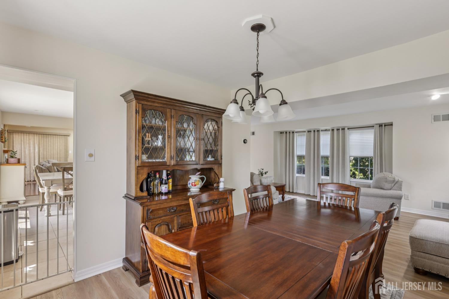 6 E Wintergreen Avenue, Edison, NJ, 08820 image 11