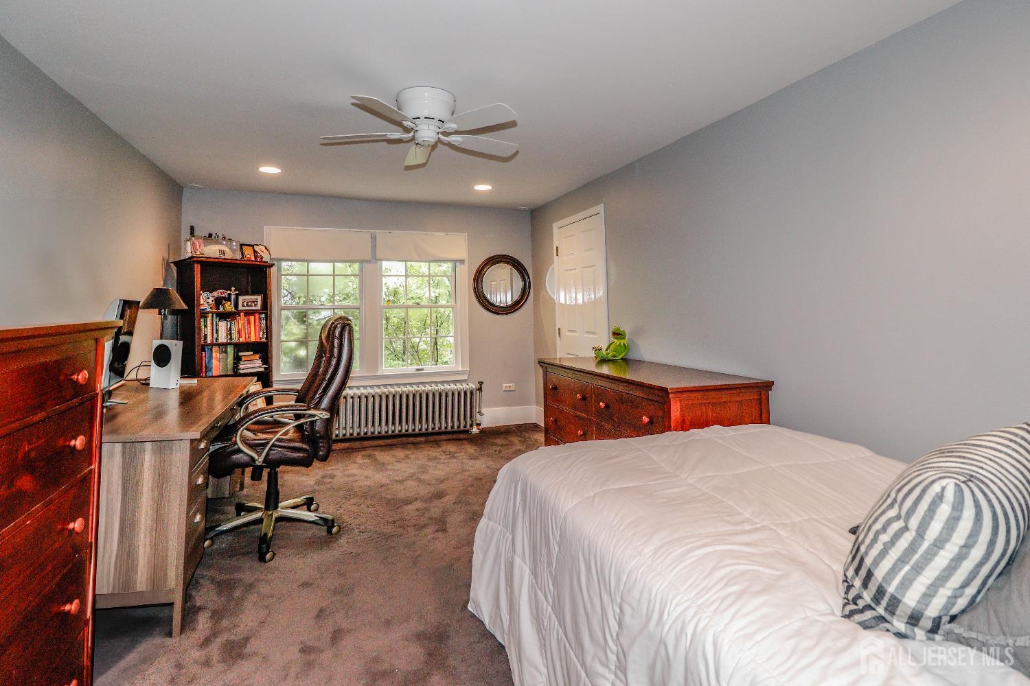 125 Hillside Avenue, Metuchen, NJ, 08840 image 40
