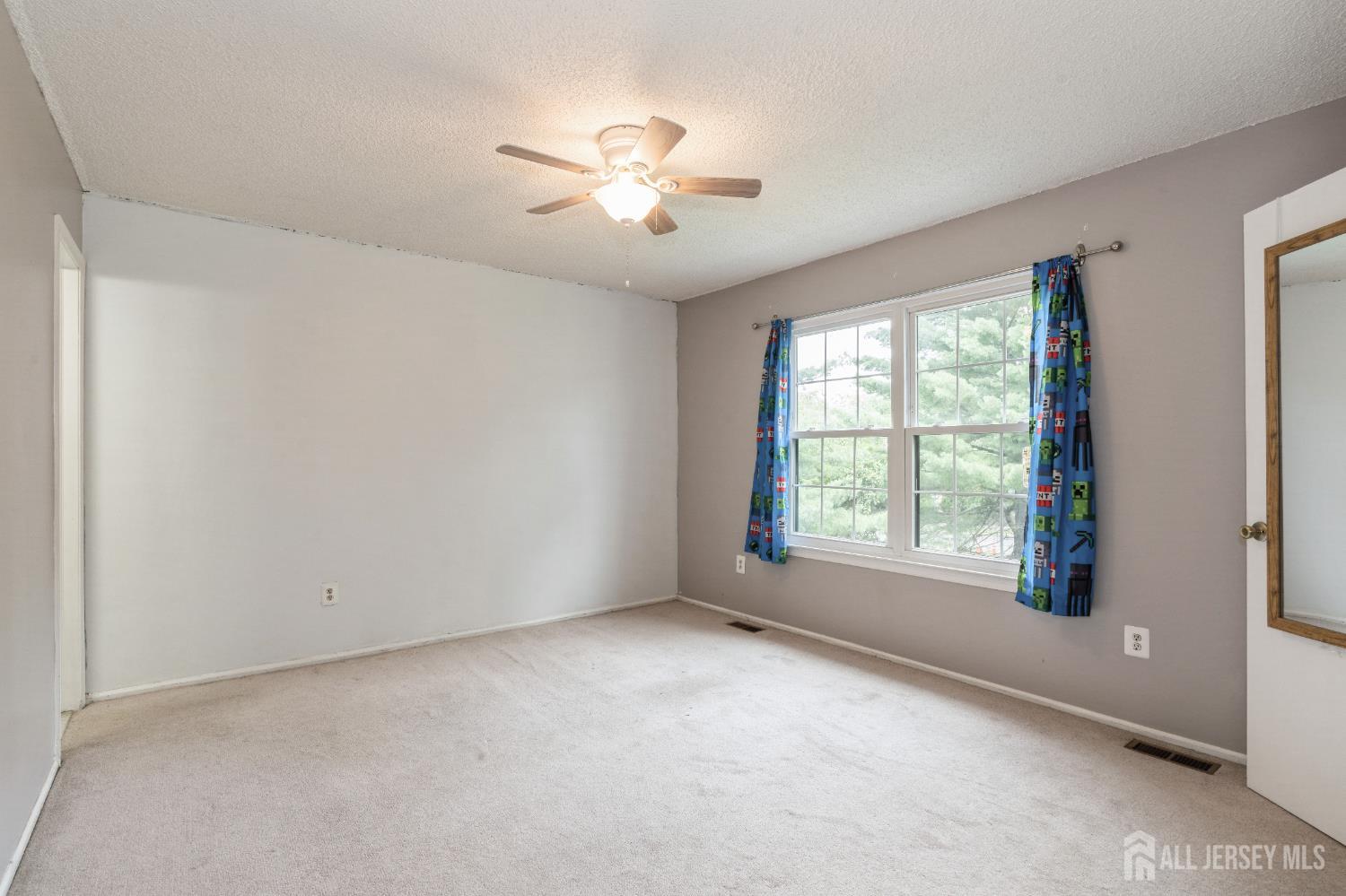 391 Danbury Lane, East Brunswick, NJ, 08816 image 13