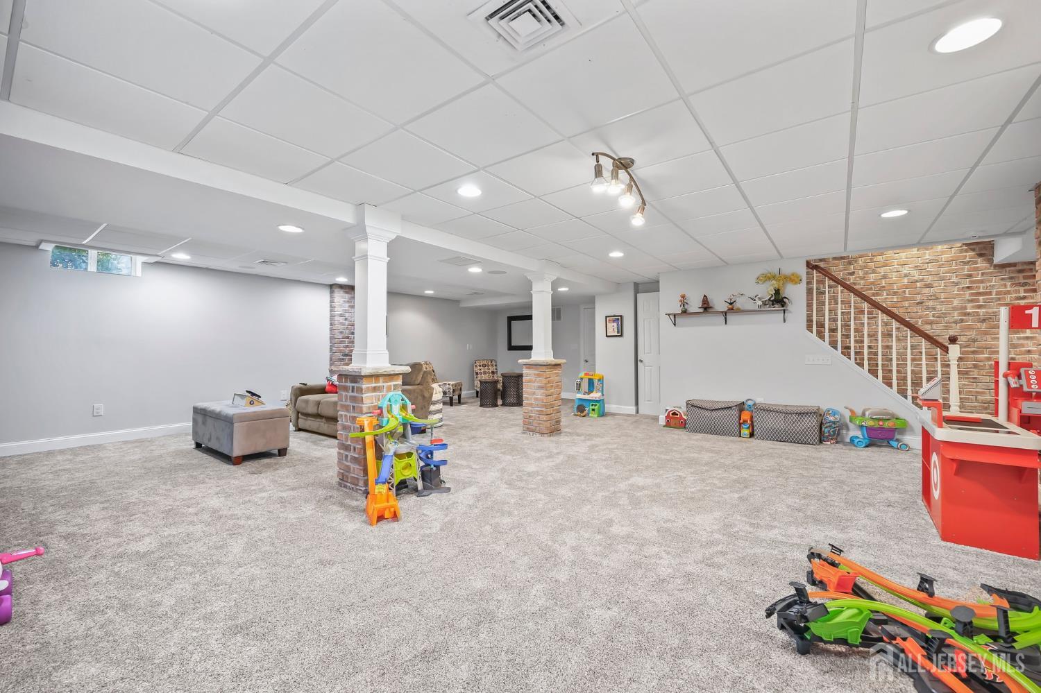 47 Winding Brook Drive, Old Bridge, NJ, 07747 image 38