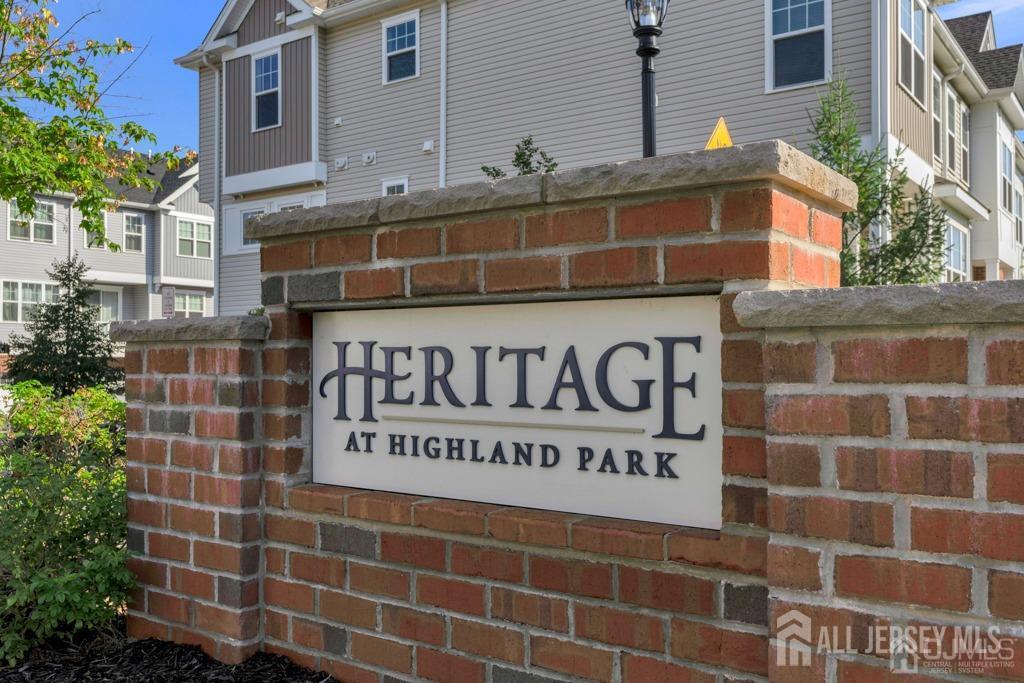 803 Greenland Square, Highland Park, NJ, 08904