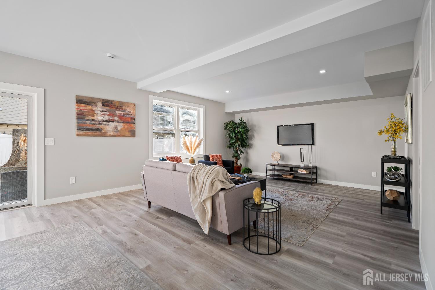 937 Worth Avenue, Linden, NJ, 07036 image 31