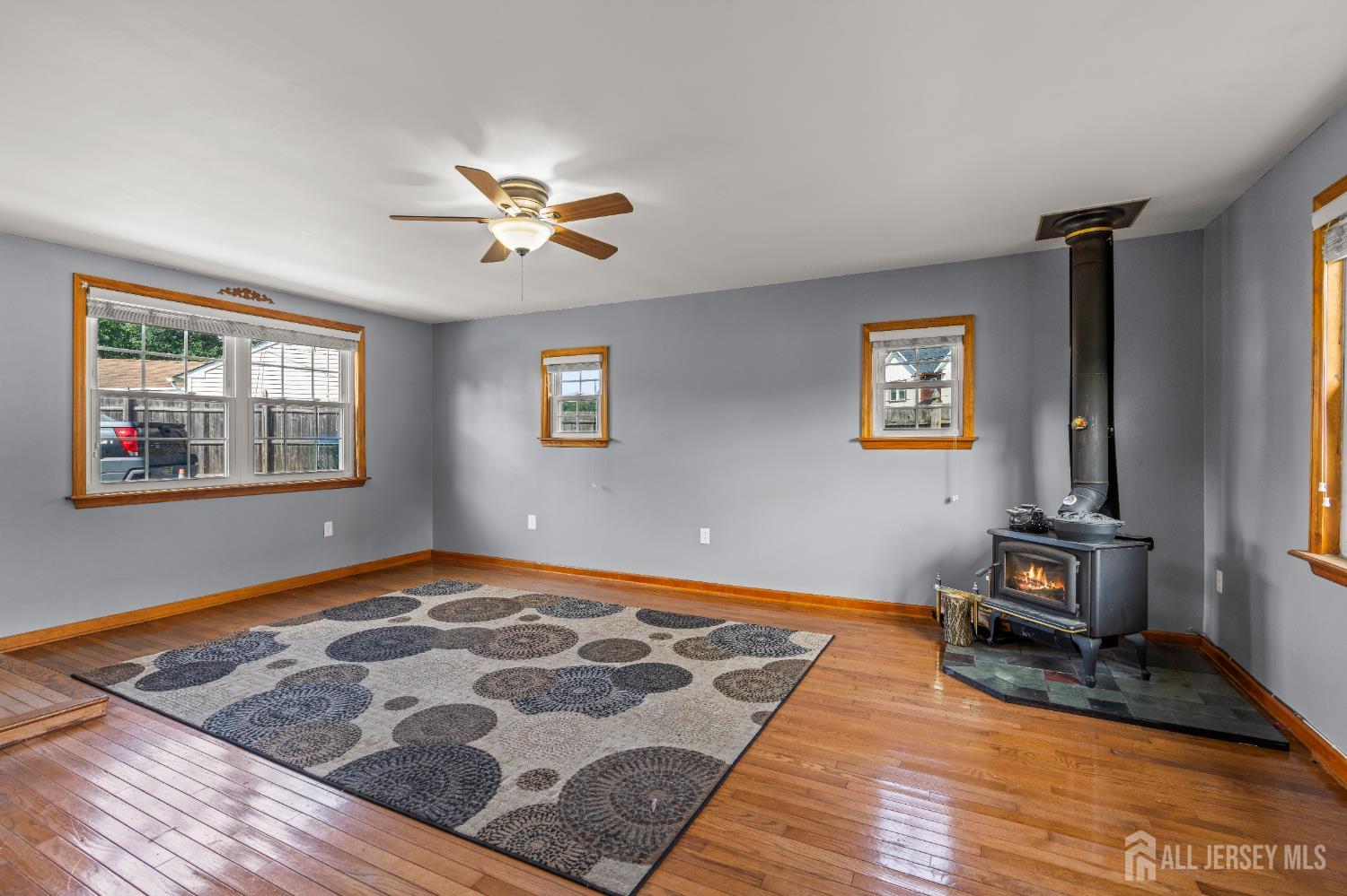 32 Glenville Road, Edison, NJ, 08817 image 17