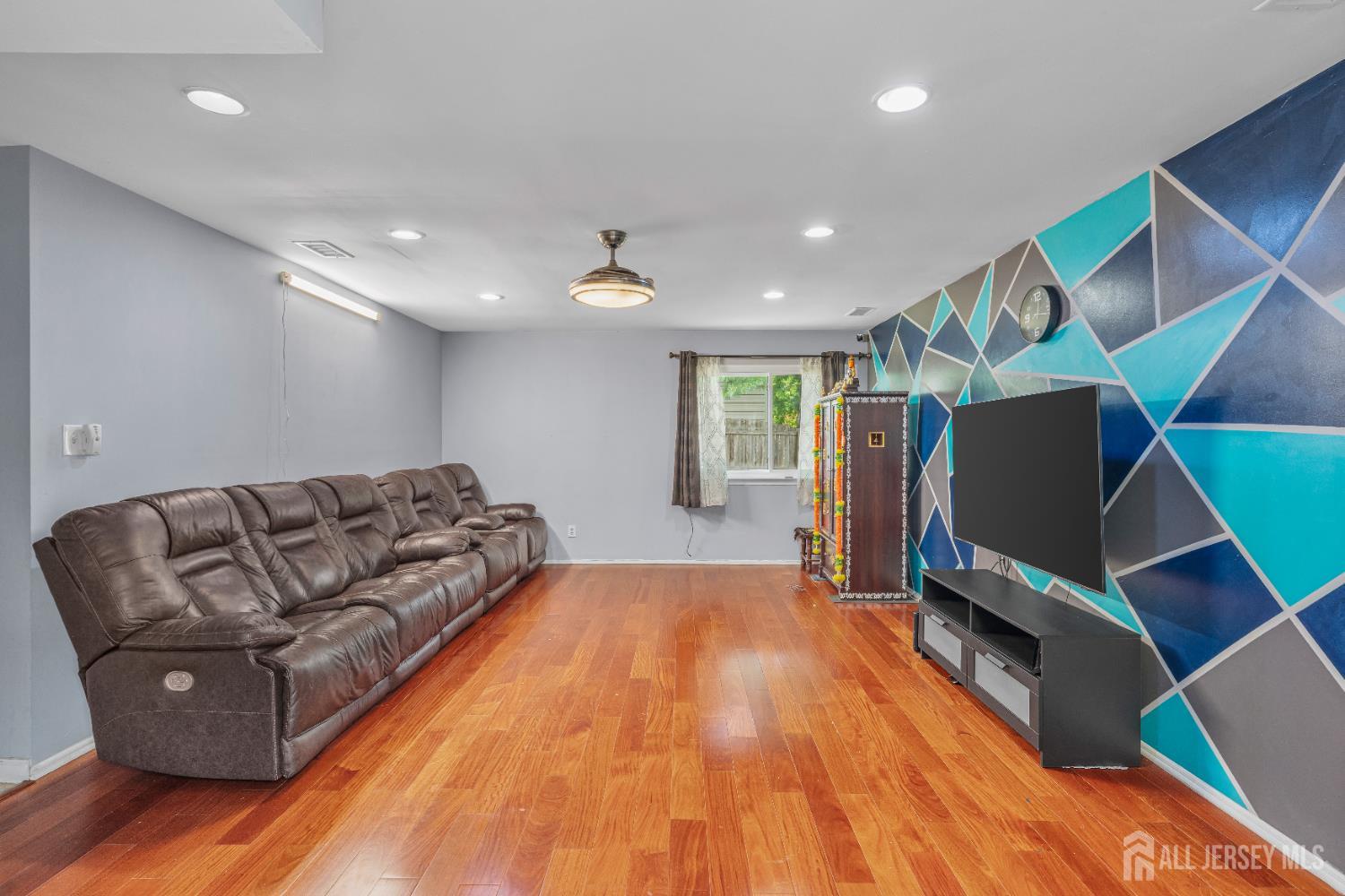4 Daphne Court, Edison, NJ, 08820 image 21