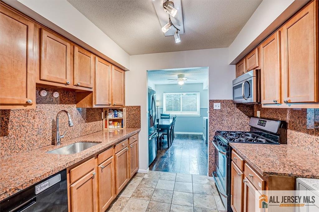23 Sassafras Lane, South Brunswick, NJ, 08852 image 9