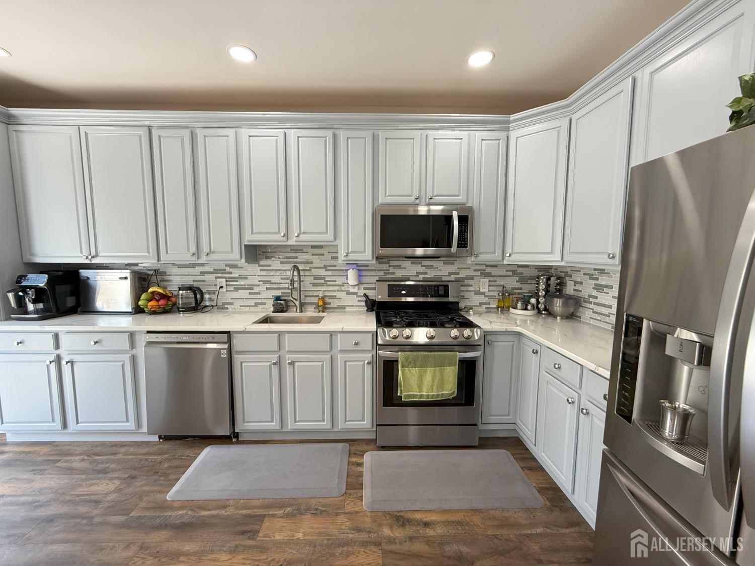602 Yarrow Circle, South Brunswick, NJ, 08810 image 8
