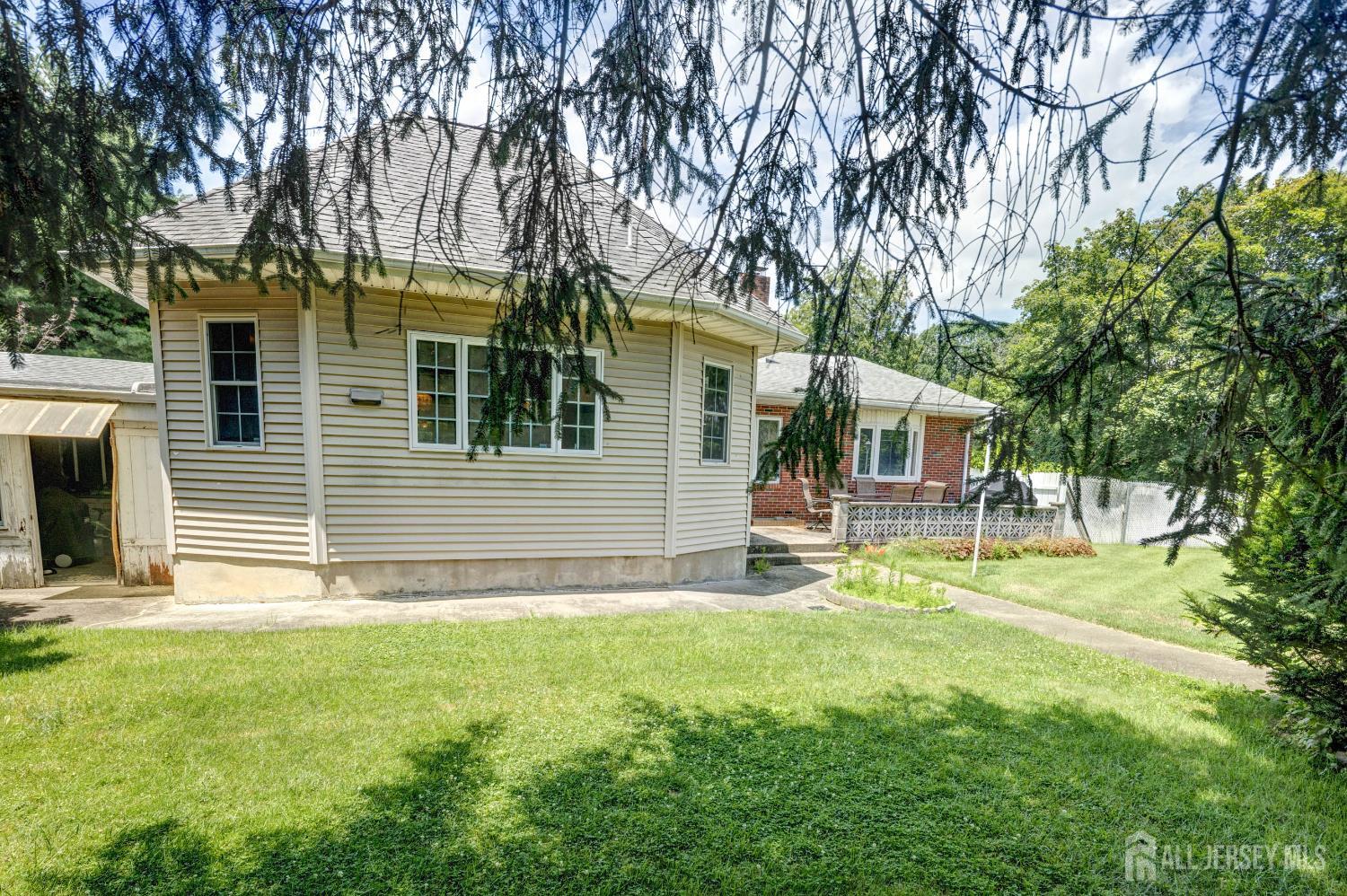 294 Fresh Pond Road, North Brunswick, NJ, 08902 image 31