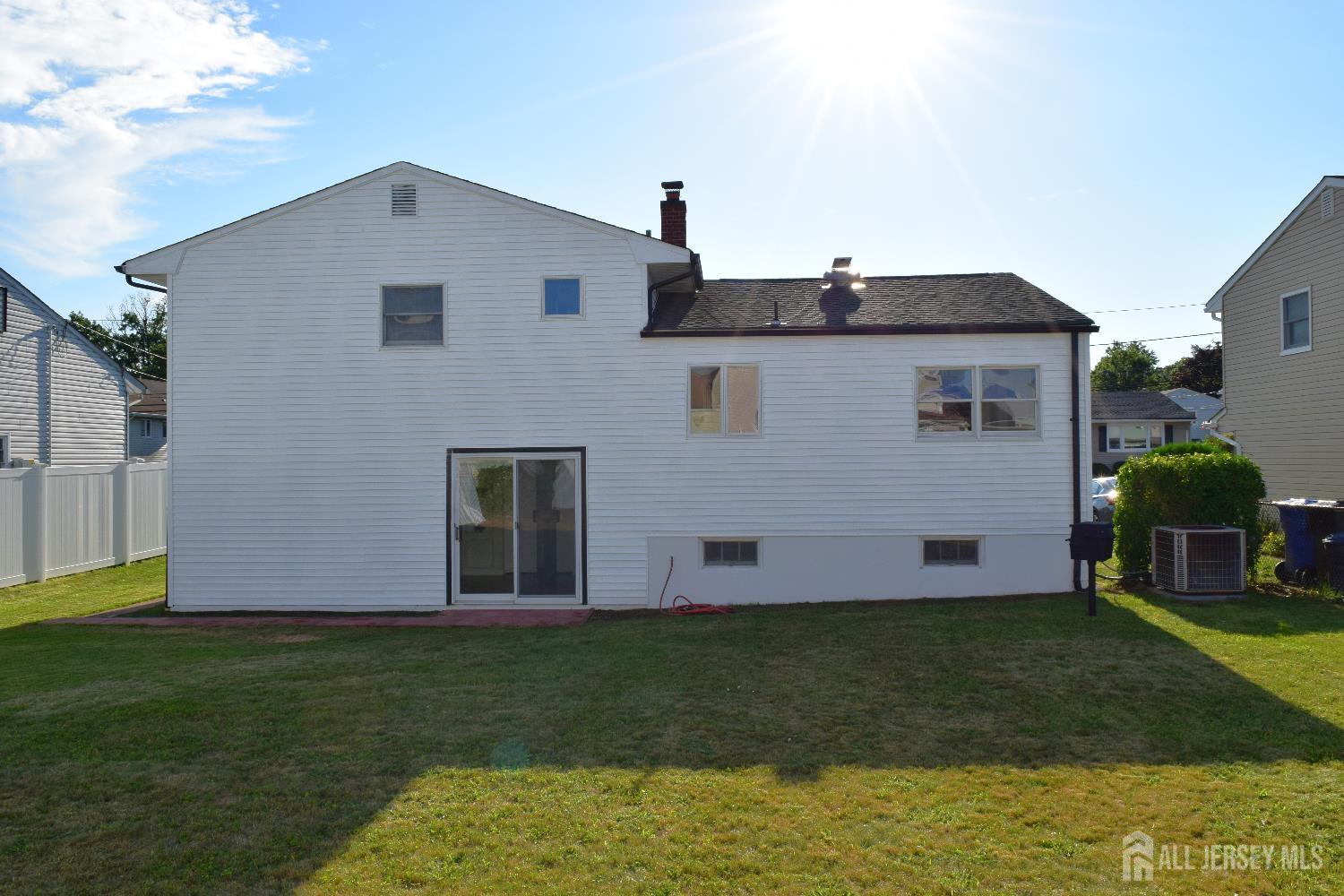 42 Roosevelt Avenue, Colonia, NJ, 07067 image 26