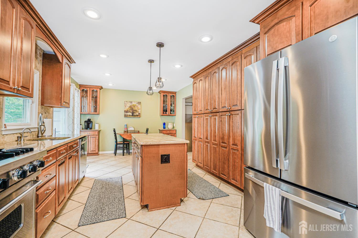 71 Zaleski Drive Image 4