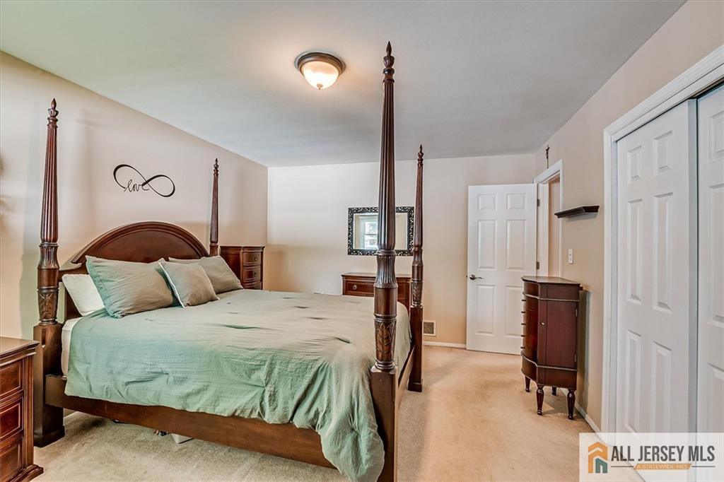 20 Melville Road, Edison, NJ, 08817 image 14