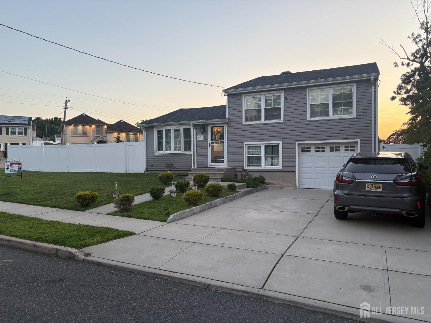 1 Dunlap Drive, Sayreville, NJ, 08859