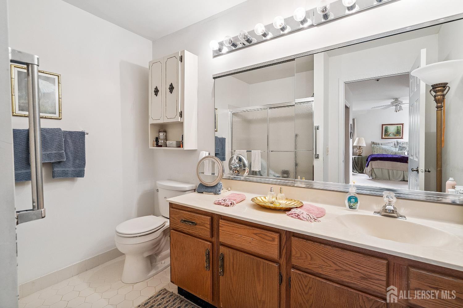 2-B Surrey Court, Monroe, NJ, 08831 image 14