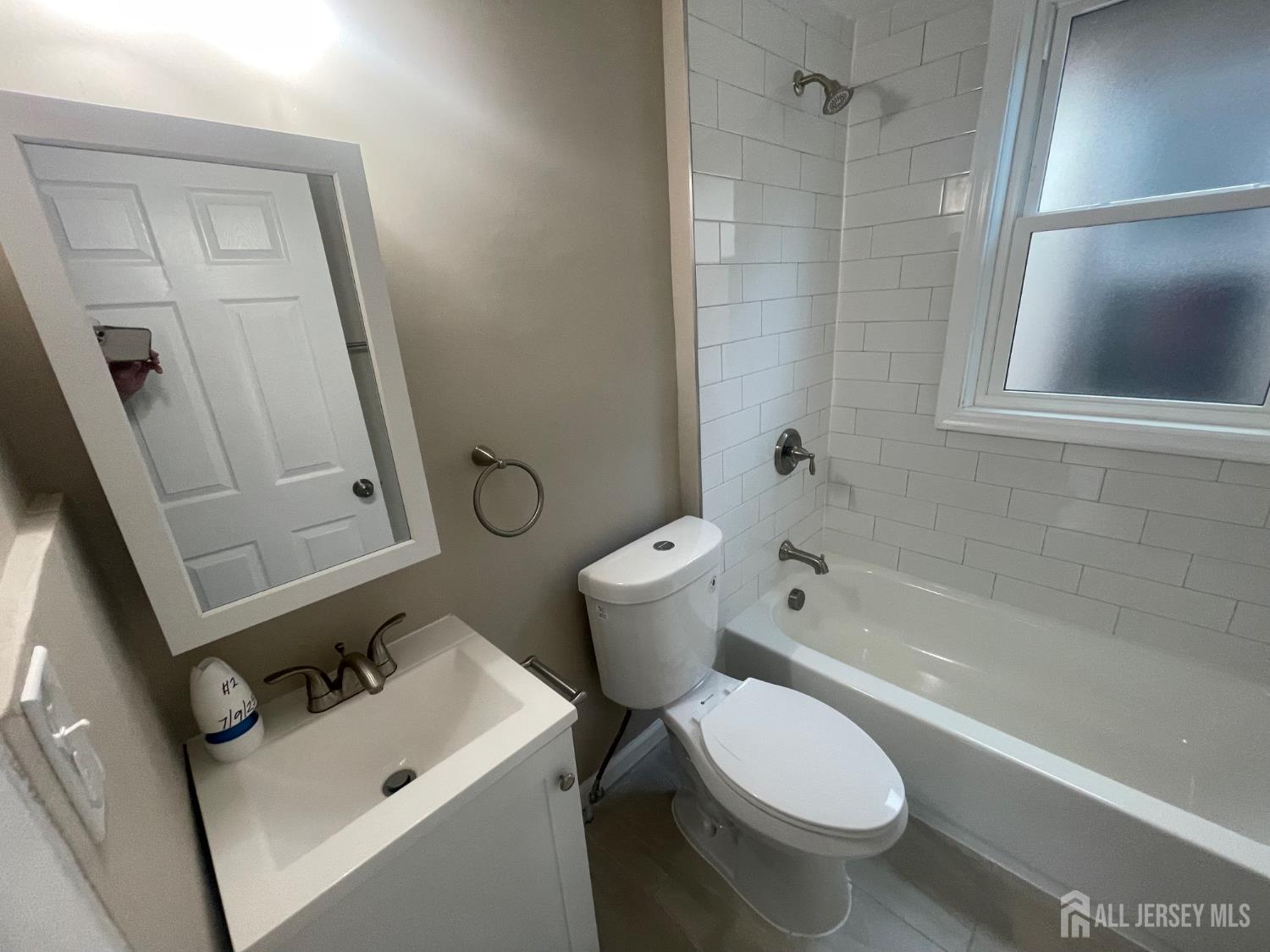 232 Hamilton Street, New Brunswick, NJ, 08901 image 14