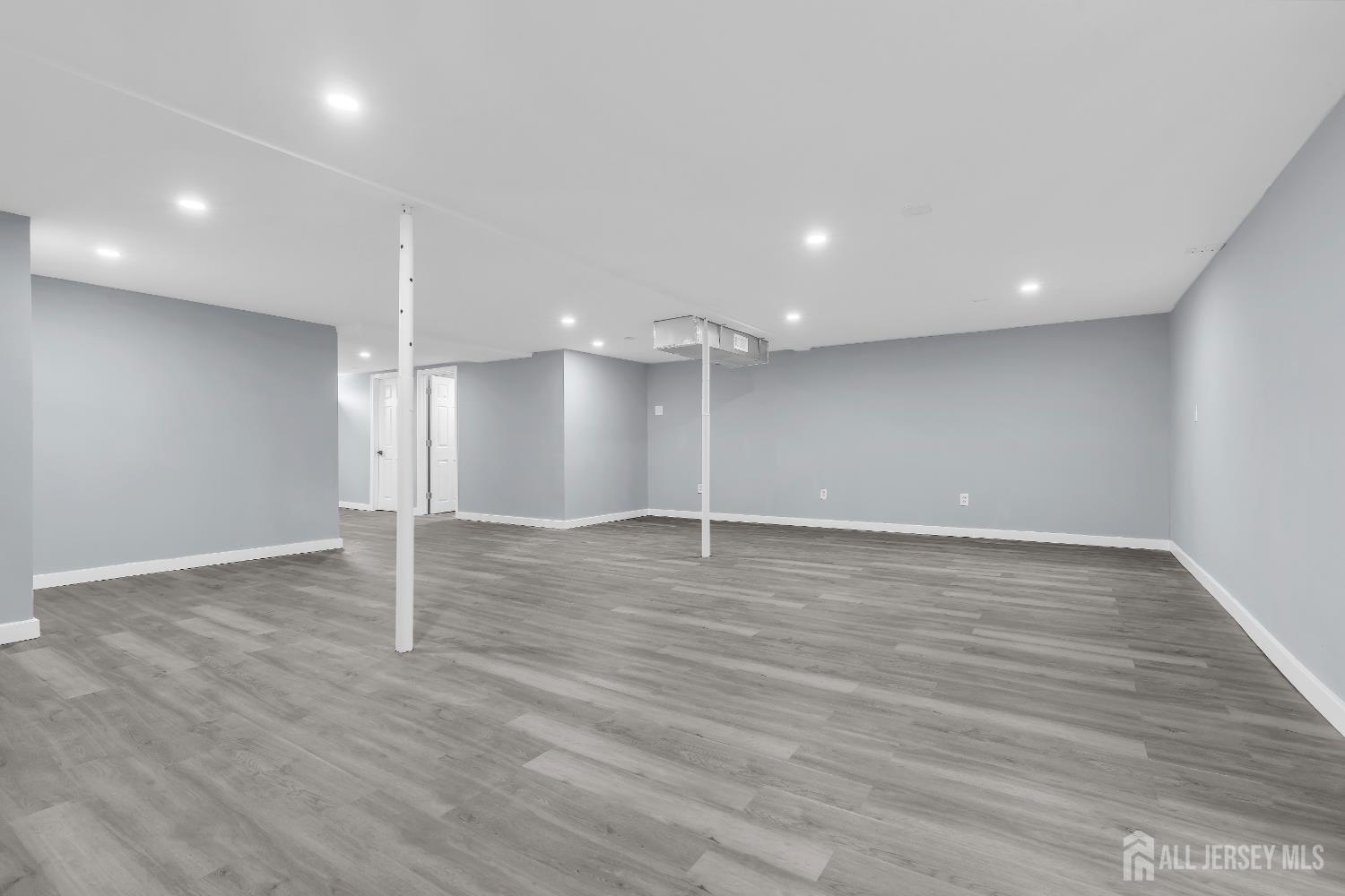 292 Washington Road, Sayreville, NJ, 08872 image 36