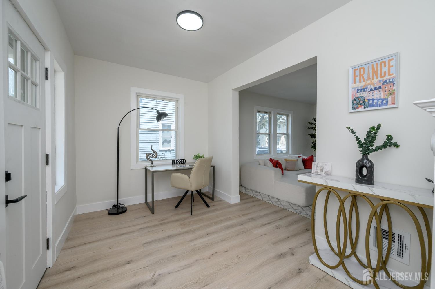 78 Hopkins Street Image 5