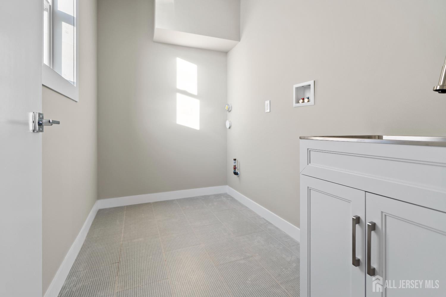 937 Worth Avenue, Linden, NJ, 07036 image 14