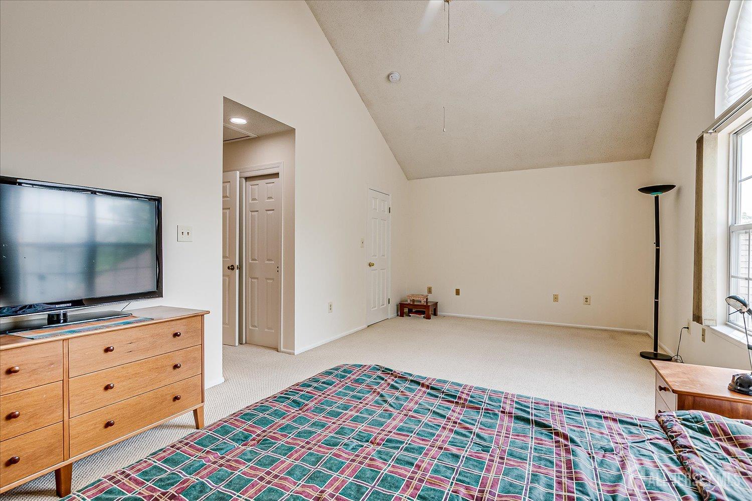 900 Thomas Avenue, North Brunswick, NJ, 08902 image 10
