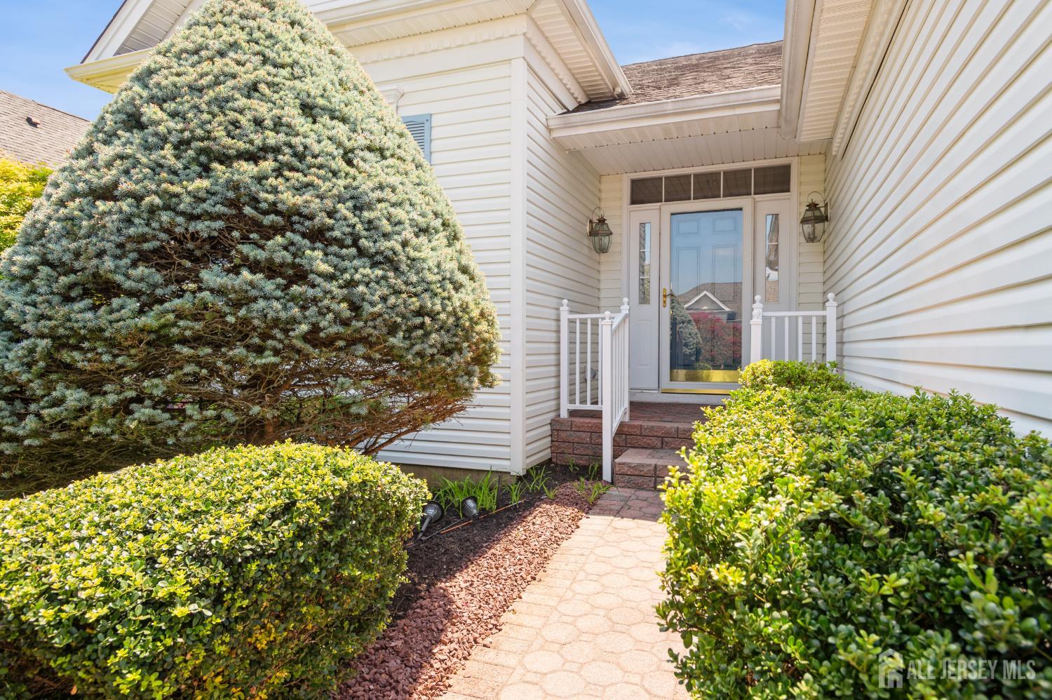 9 Glen Eagles Way Image 3