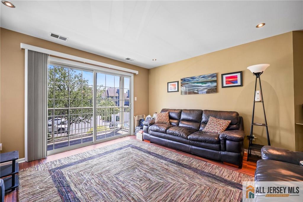 147 Longfield Court 147, East Brunswick, NJ, 08816 image 10