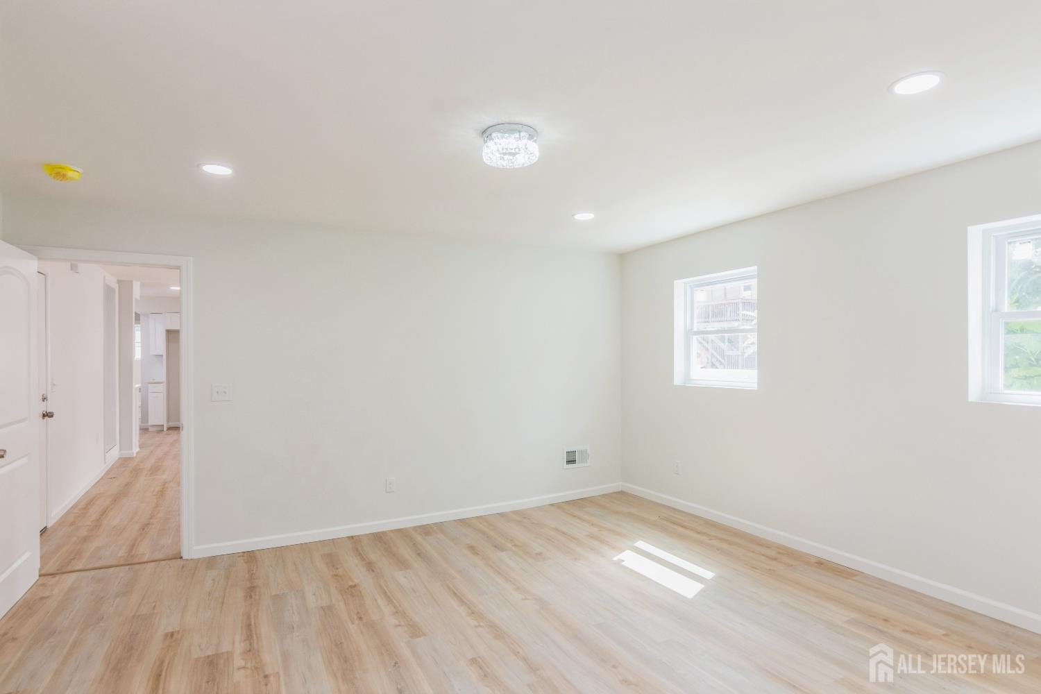 17-1/2 Thomas Street, South River, NJ, 08882 image 12