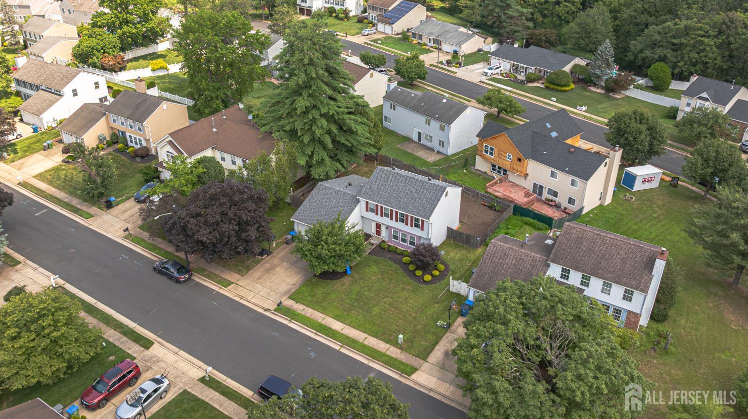 4 Daphne Court Image 5