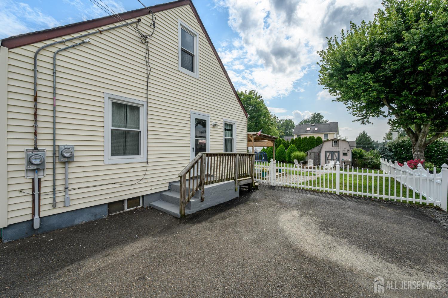 11 Weamaconk Drive, Englishtown, NJ, 07726 image 37