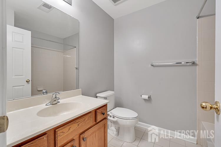 8 Amber Drive, Old Bridge, NJ, 08857 image 18