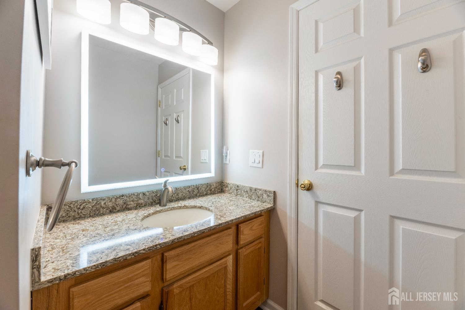 1548 Dumont Avenue, South Plainfield, NJ, 07080 image 32