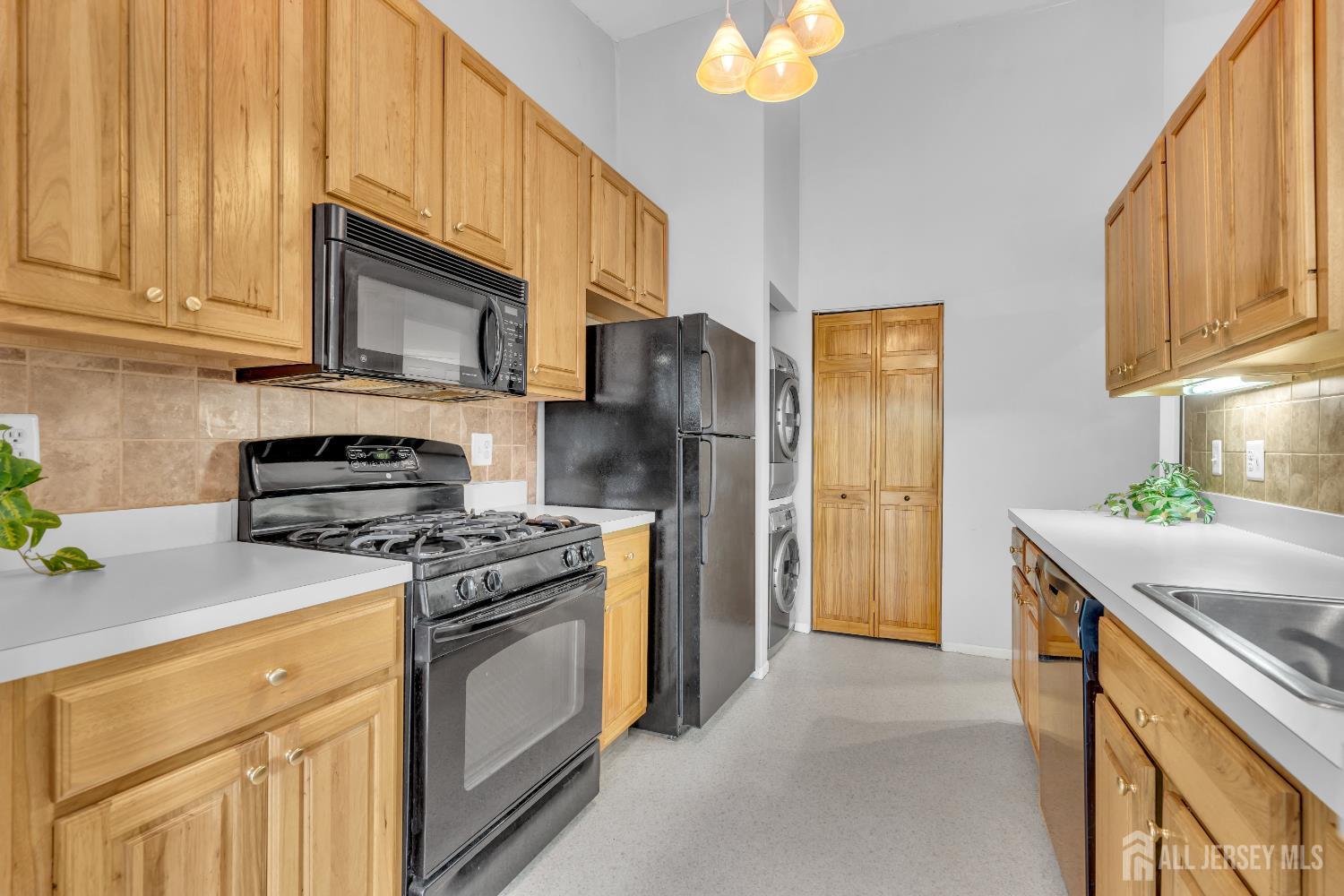 2172 Ash Court, South Brunswick, NJ, 08852 image 13
