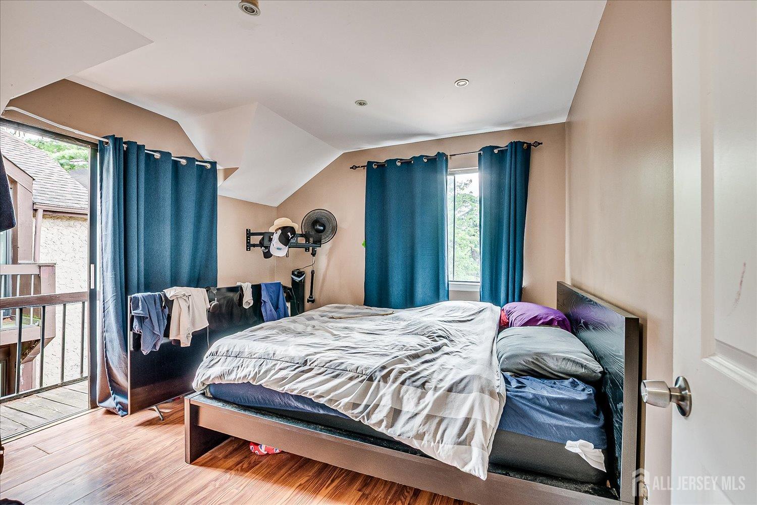 57 smith Street 2, Perth Amboy, NJ, 08861 image 27