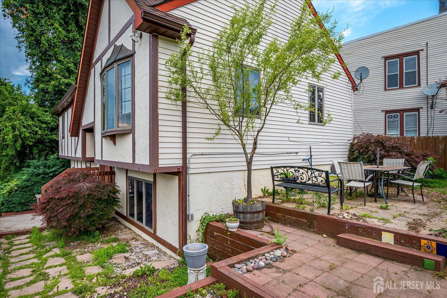 221 S Pine Avenue, South Amboy, NJ, 08879 image 41