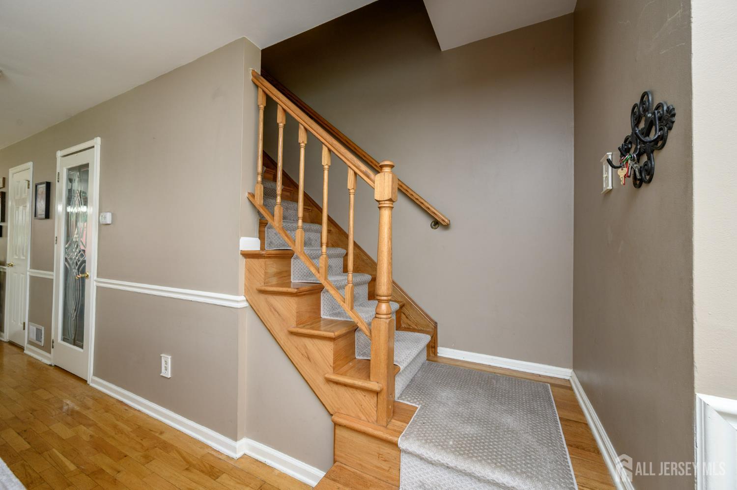 431 Gambocz Court, South Brunswick, NJ, 08852 image 18